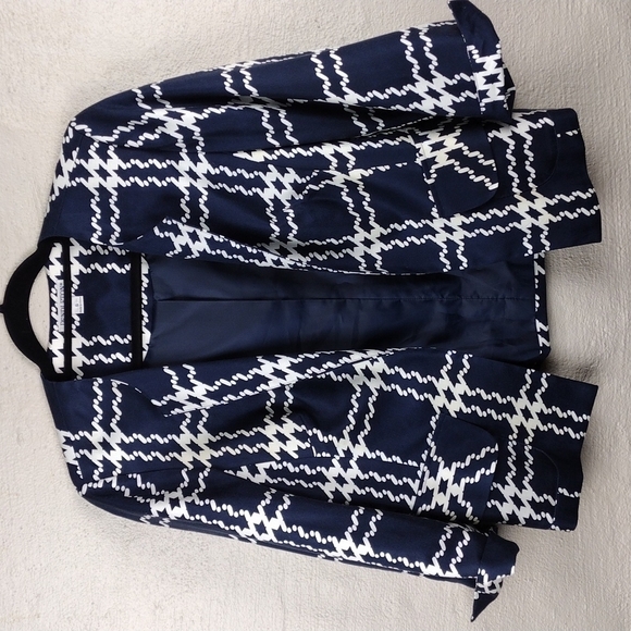 Pendleton Navy Blue 100% Silk Collarless  Elbow Length Sleeve Open Front Blazer - Picture 2 of 13